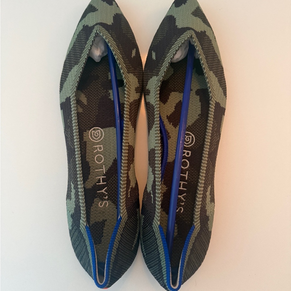 Rothy's Camo Pointed-Toe Knit Flats in Olive and Black - NEW without box